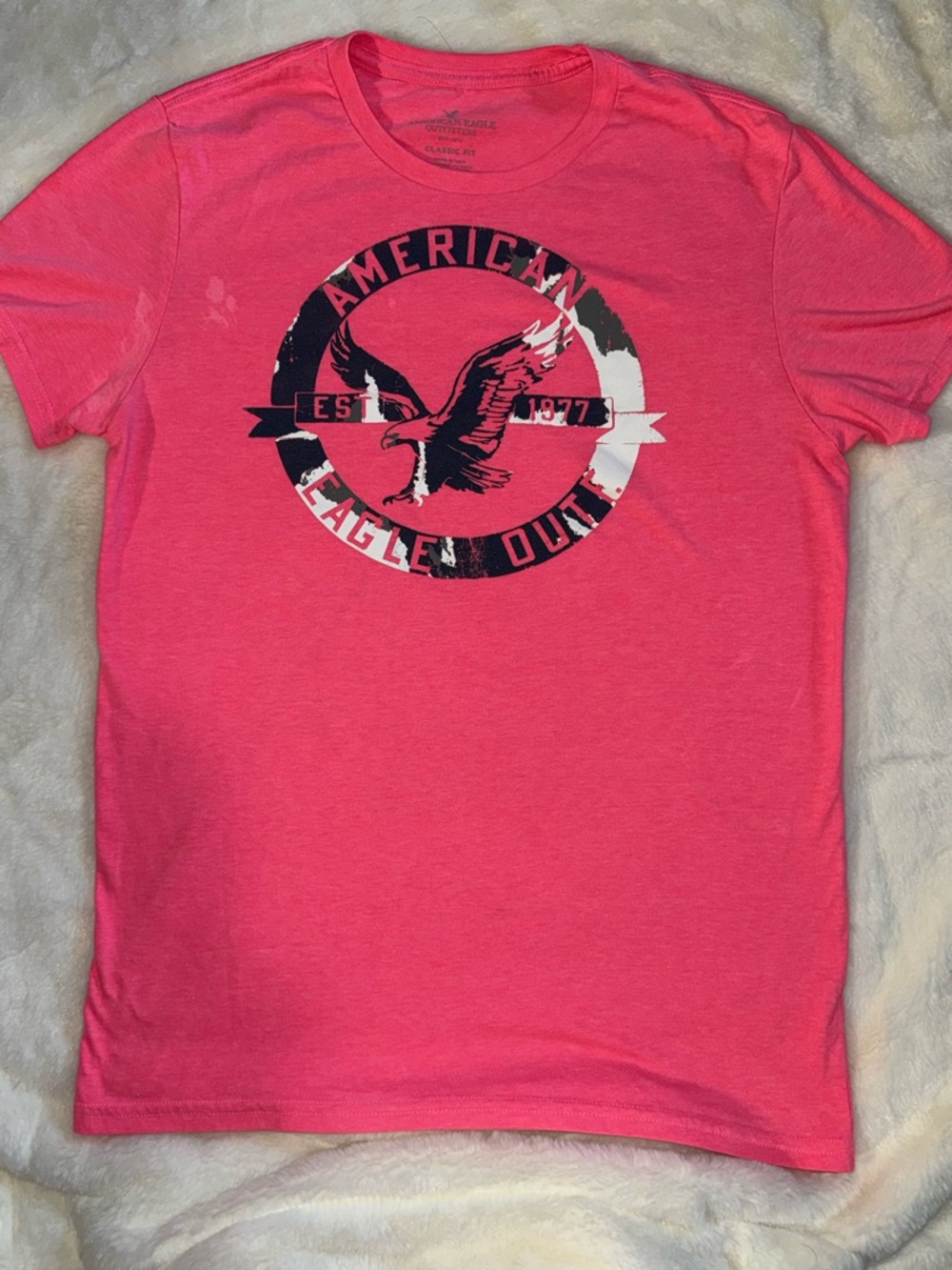 American Eagle Outfitters Hot Pink Eagle Graphic Crew Tee